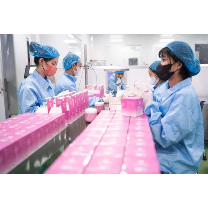 25815_kem-body-bich-cao-hong-phu-photoroom-3_20241123165406-2.jpg Kem Body Trắng Da Bích Cao White Hoa Hướng Dương 300g - Mỹ Phẩm Bích Cao - 8938560031016