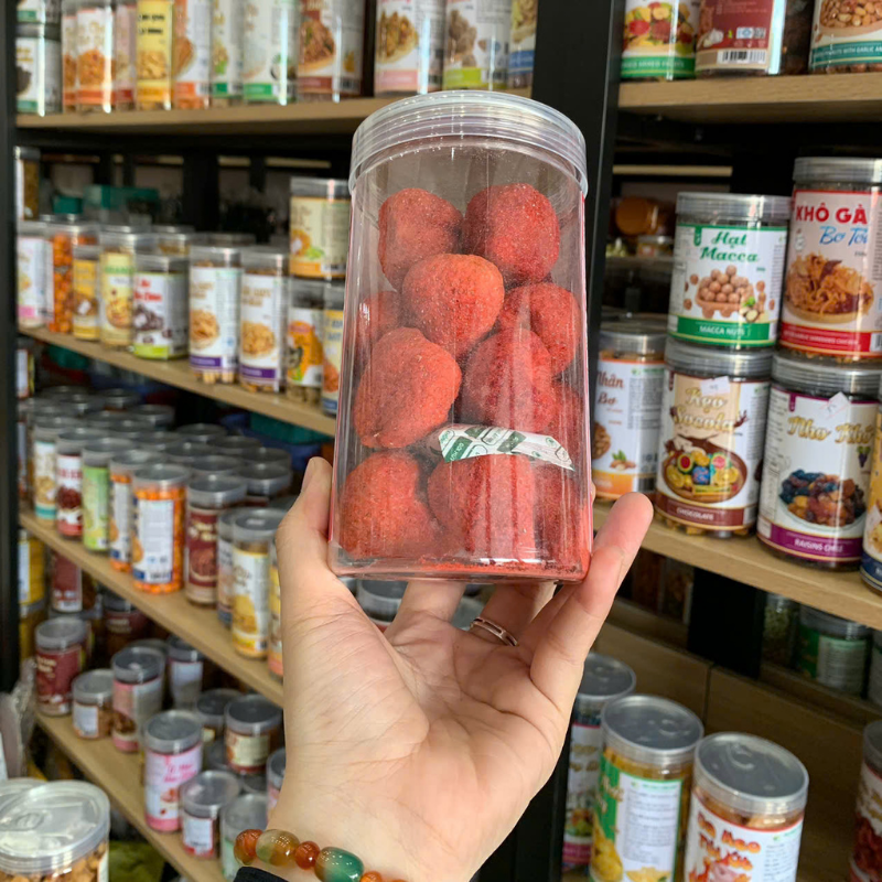 Giá sỉ dâu Tây Sấy Thăng Hoa Thơm Ngon 200g hộp Giá sỉ dâu Tây Sấy Thăng Hoa Thơm Ngon 200g hộp