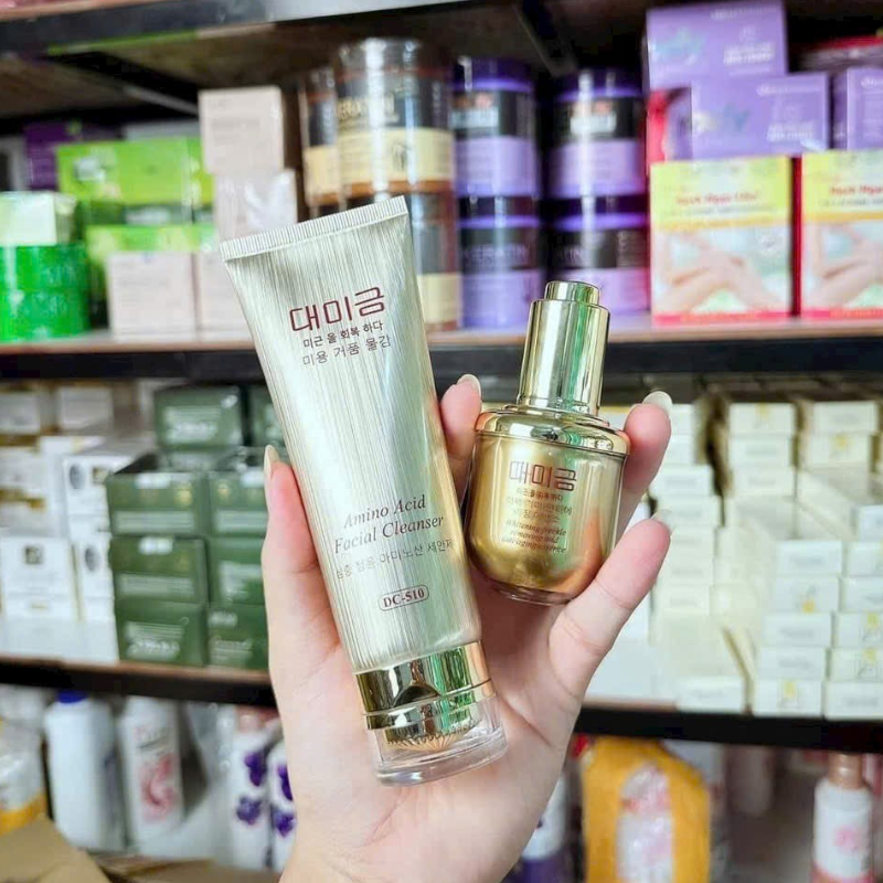 Sữa Rửa Mặt Demejine Amino Acid Facial Cleanser 120ml Sữa Rửa Mặt Demejine Amino Acid Facial Cleanser 120ml