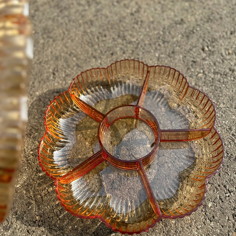 25940_z6219374330333-118ee292cda6e77ca6fa816ff374ddf4_20250114183409-2.jpg Khay Đựng Mứt Bông Mai - Khay Đựng Mứt Tết Bánh Kẹo 13.2x30cm - KDMBM