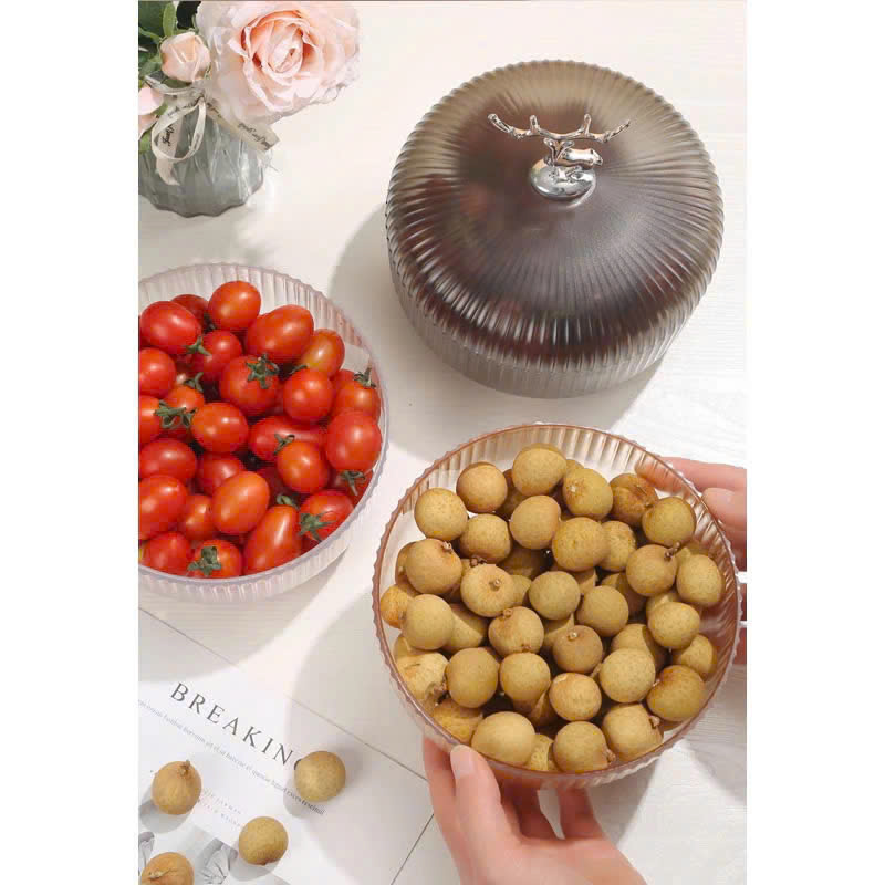 25949_z6219456786414-477bcfea354f9eb19b18c613a50e80d2_20250115150302-2.jpg Hộp Đựng Mứt Tết - Hộp Hình Hươu Đựng Bánh Kẹo Hoa Quả Bằng Nhựa Cao Cấp 17x12cm - HHHDM