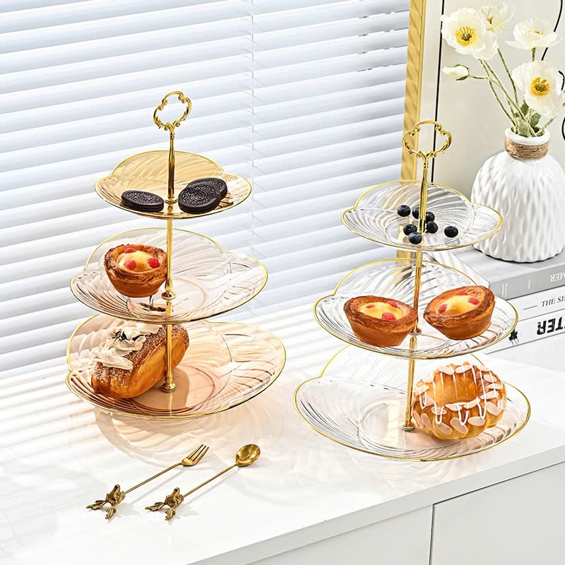 25951_z6219475455875-47215cf4f103d7ab0b0fe0fc2ad0aa0b_20250115154946-2.jpg Khay Mứt Nhựa Mạ Vàng 3 Tầng Trong Suốt - Khay Đựng Mứt Tết Bánh Kẹo 35,5x26cm - KDM3TTS