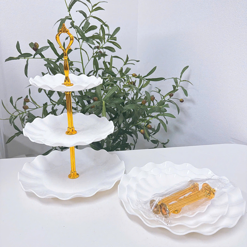 25952_z6219477403972-2929c9d301c2cba77dd42b2eb1b3511c_20250115161430-2.jpg Khay Nhựa Hoa Trắng 3 Tầng - Khay Đựng Mứt Bánh Kẹo Tết 34x25cm - KDM3THT