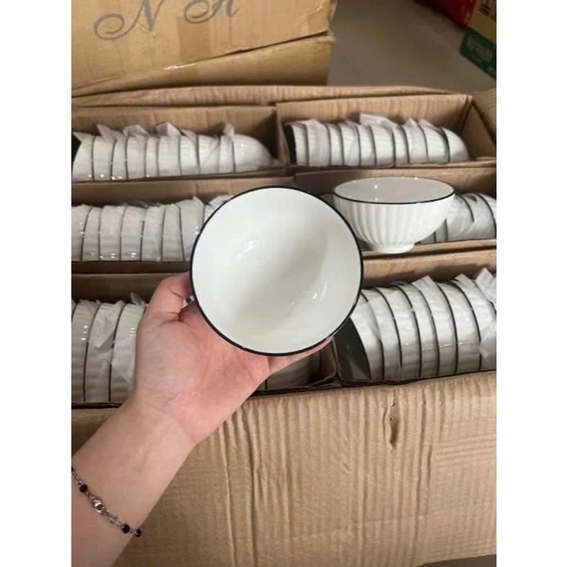 Giá sỉ combo 10 Chén Đựng Gia Vị Viền Đen - Chén Đựng Nước Chấm Bằng Sứ Cao Cấp 8,5x6cm Giá sỉ combo 10 Chén Đựng Gia Vị Viền Đen - Chén Đựng Nước Chấm Bằng Sứ Cao Cấp 8,5x6cm