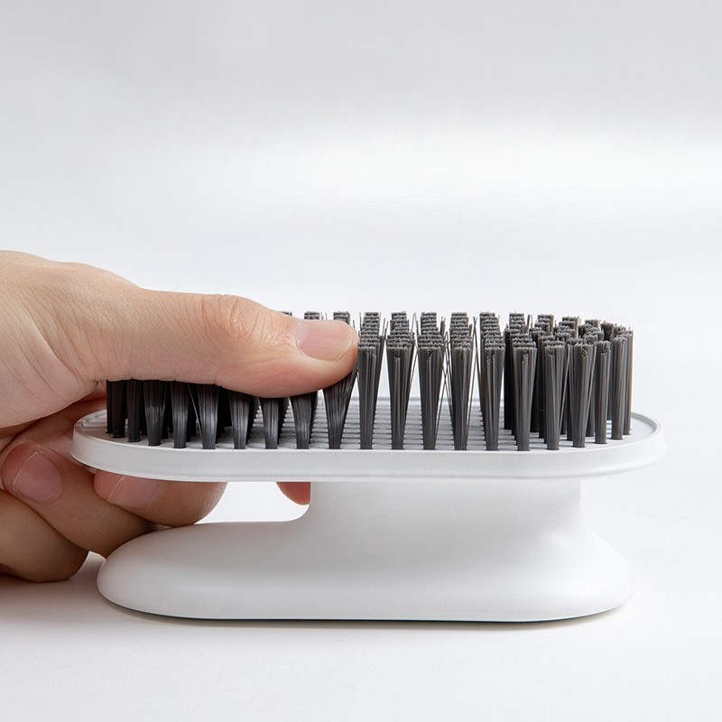 Bàn Chải Cước Có Tay Cầm Cao Cấp 12x5.5x5.5 cm Bàn Chải Cước Có Tay Cầm Cao Cấp 12x5.5x5.5 cm