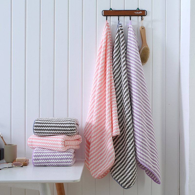 Khăn Tắm Bông San Hô Lông Cừu Cao Cấp 70x140cm Khăn Tắm Bông San Hô Lông Cừu Cao Cấp 70x140cm