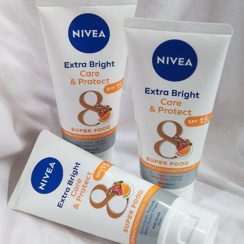 Tinh Chất Dưỡng Thể Nivea Màu Cam Ban Ngày 180ml Tinh Chất Dưỡng Thể Nivea Màu Cam Ban Ngày 180ml