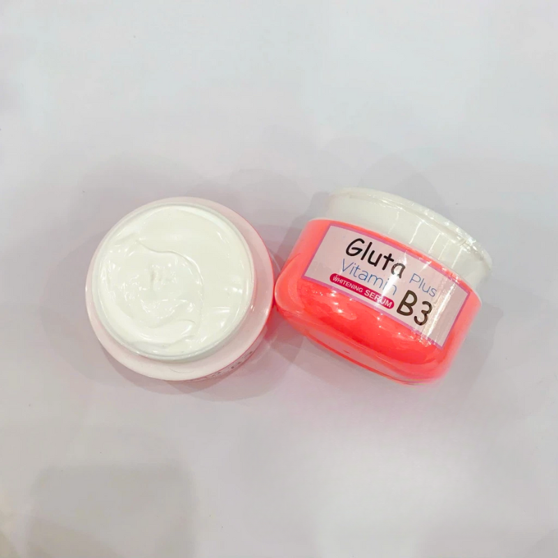 Shop sỉ kem Dưỡng Da Body Gluta Plus Vitamin B3 Whitening Serum 250g Shop sỉ kem Dưỡng Da Body Gluta Plus Vitamin B3 Whitening Serum 250g