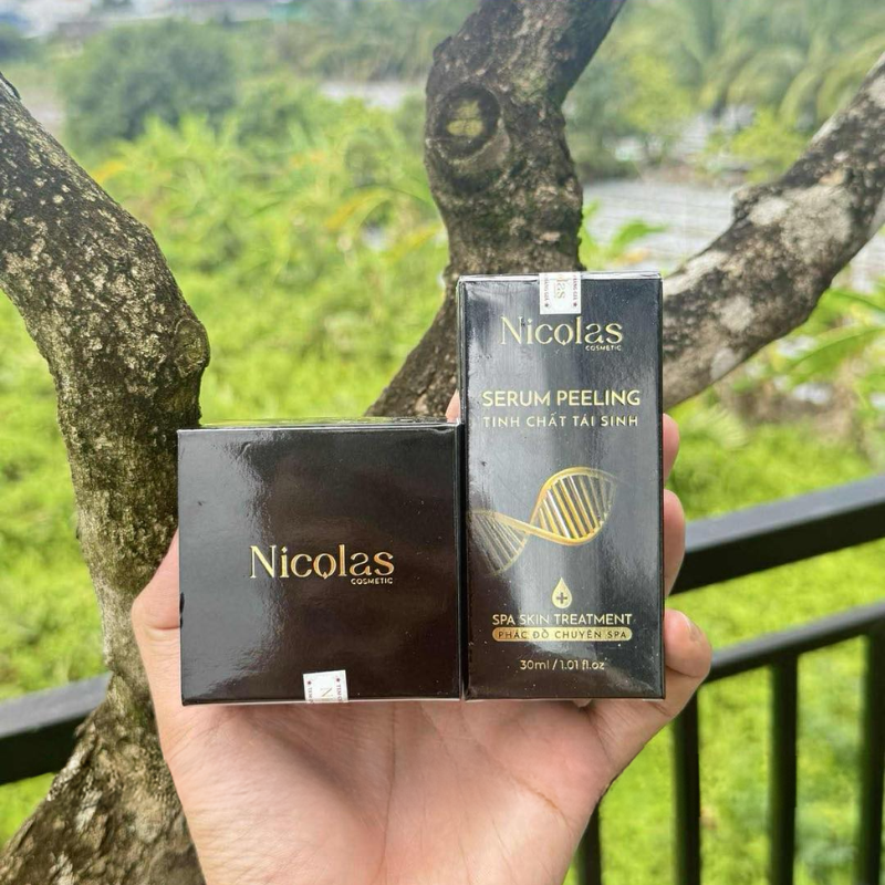 Combo Tái Sinh Nicolas - Serum Peeling 30ml & Kem Face Men Tảo Xanh Collagen 5g