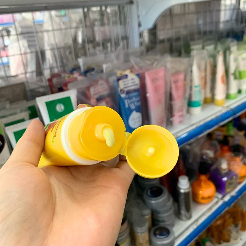 26937_7_20251022172450-2.png Sữa Rửa Mặt Hạt Nghệ Ngừa Mụn Thorakao 100g - 8934727021517