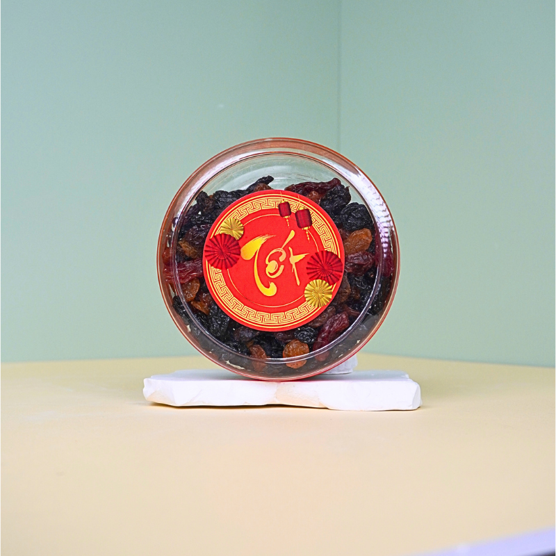 26978_54_20251113100053.png Nho Khô Chile 3 Màu 230g - Hộp Tròn Nhỏ Hộp Quà Tết 2026 - NKC3MHTN230G