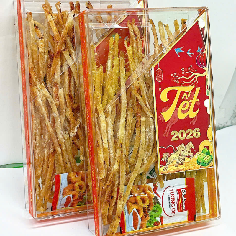 26984_156_20251107095303.png Cá Bống Tẩm Gia Vị Que 300g - Hộp Chữ Nhật Lớn - CBTVQHCNL300G