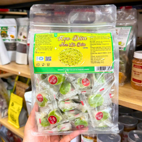 Kẹo Dừa Non Lá Dứa 500g - Túi Zip Trong - KDNLDTZT500G