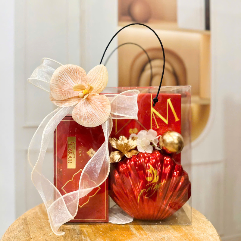 27456_12_20251127120600.png Giỏ Quà Tết Trong Suốt - Quà Tặng Tết Sang Trọng - Quà Trang Trí Tết - QTTT03