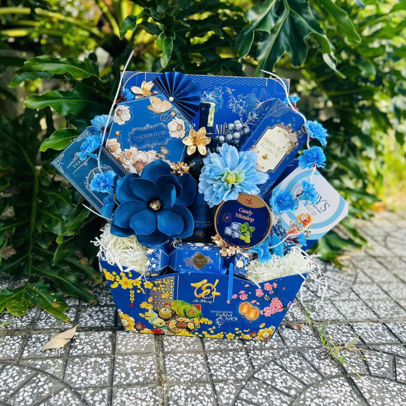 27458_30_20251127142525.png Giỏ Quà Tết Sung Túc An Khang - Quà Tặng Tết Sang Trọng - Quà Trang Trí Tết - QTTT05