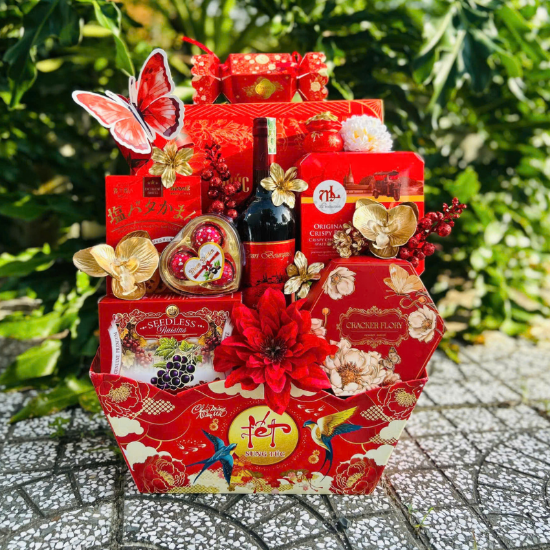 27458_33_20251127142527.png Giỏ Quà Tết Sung Túc An Khang - Quà Tặng Tết Sang Trọng - Quà Trang Trí Tết - QTTT05