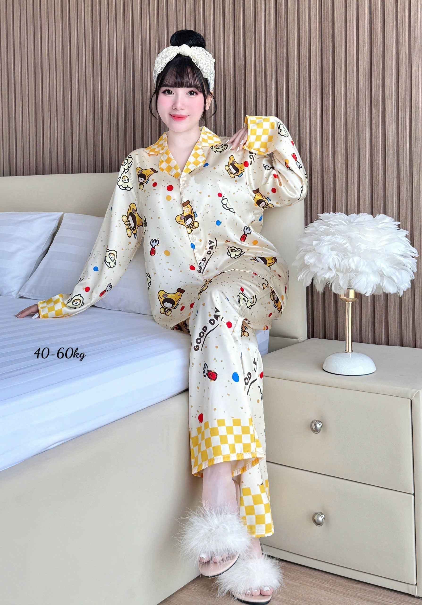 27666_img-8739_20251219093505-1.png Đồ Bộ Ngủ Nữ - Đồ Bộ Tay Dài Quần Dài Họa Tiết Đơn Giản Mặc Mát Thoải Mái Size Thường 40–60kg - DBO5200