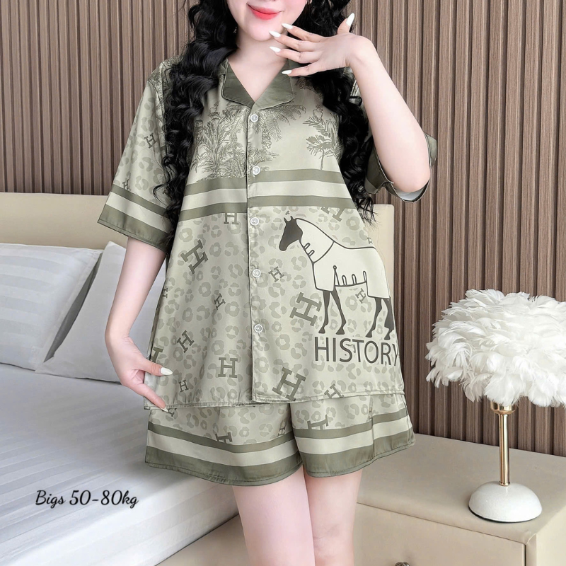 27671_86_20251216112334.png Đồ Bộ Ngủ Nữ Họa Tiết Sang Trọng Mặc Mát Thoải Mái Size Lớn 50–80kg - DBO5205