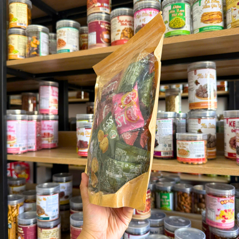 Bánh Lss - Bánh Quy Bơ Sữa Nhân Kem Thơm Ngon Túi Zip Bánh Lss - Bánh Quy Bơ Sữa Nhân Kem Thơm Ngon Túi Zip