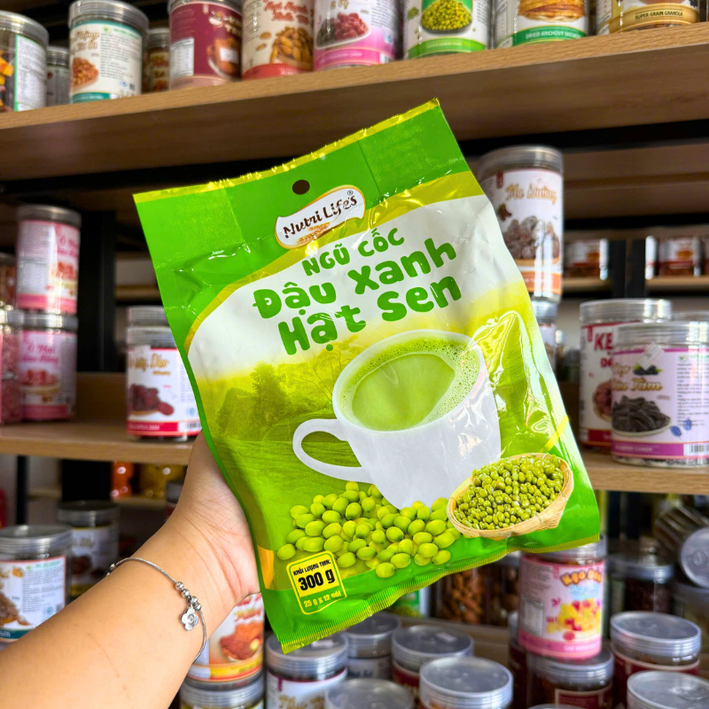 Kho sỉ ngũ Cốc Đậu Xanh Hạt Sen Nutri Life's 300g - Ngũ Cốc Dinh Dưỡng Nutri Life's 12 Gói Kho sỉ ngũ Cốc Đậu Xanh Hạt Sen Nutri Life's 300g - Ngũ Cốc Dinh Dưỡng Nutri Life's 12 Gói