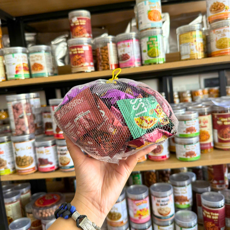 Kho sỉ bánh Lss - Bánh Quy Bơ Sữa Nhân Kem Thơm Ngon Túi Lưới 500g Kho sỉ bánh Lss - Bánh Quy Bơ Sữa Nhân Kem Thơm Ngon Túi Lưới 500g