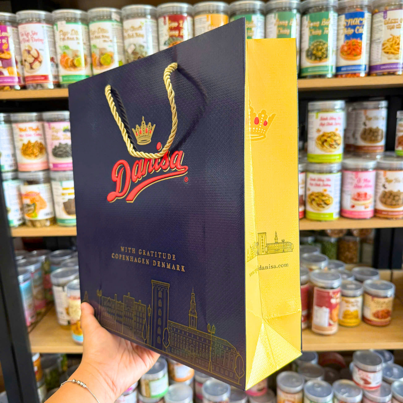 Giá sỉ bánh Danisa 908g - Bánh Quy Bơ Danisa - Hộp Quà Tết Giá sỉ bánh Danisa 908g - Bánh Quy Bơ Danisa - Hộp Quà Tết