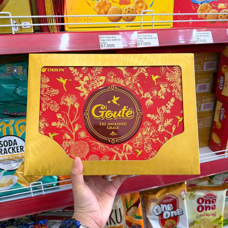 Bánh Mè Giòn ORION GOUTE Hộp Thiếc Mix Vị 475,2g Bánh Mè Giòn ORION GOUTE Hộp Thiếc Mix Vị 475,2g