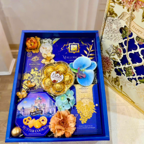 Hộp Quà Tết - Quà Tặng Tết Hộp Bánh Cứng Sang Trọng Vàng Đỏ Xanh - Quà Trang Trí Tết - QTTT58