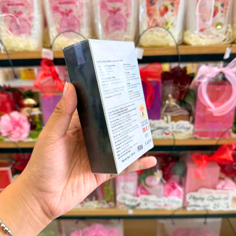 Nước Hoa Nam Charme Allura Men Sport - Hương Thơm Tươi Mát Sang Trọng Nước Hoa Nam Charme Allura Men Sport - Hương Thơm Tươi Mát Sang Trọng