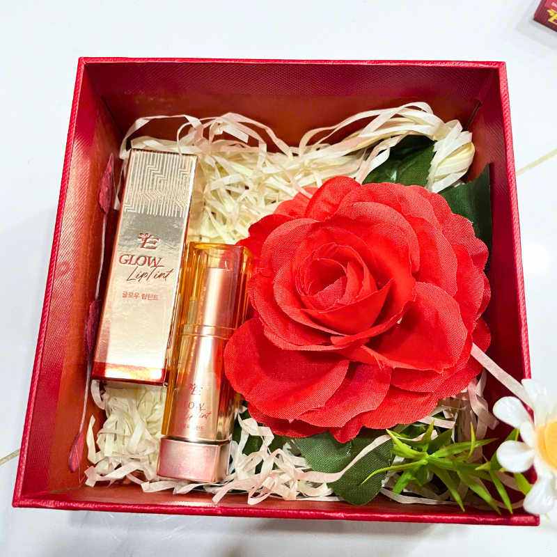 28637_423_20260306173833.png Set Hộp Quà Tặng Son Dưỡng Ẩm Môi Hàn Quốc Embisu Glowp Lip Tint - Hộp Hoa Rơm Nhiều Màu - SETQUASONMOI04