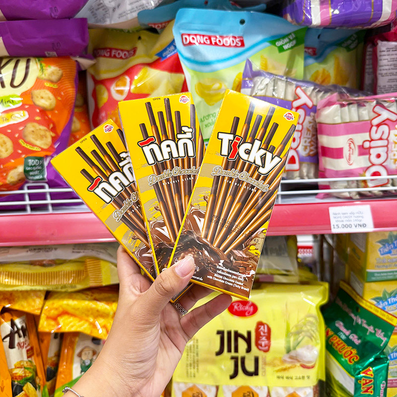 Shop sỉ bánh Que Đũa Phủ Gấp Đôi Socola Ticky Uni Firms Combo 3 Hộp - Màu Vàng Shop sỉ bánh Que Đũa Phủ Gấp Đôi Socola Ticky Uni Firms Combo 3 Hộp - Màu Vàng