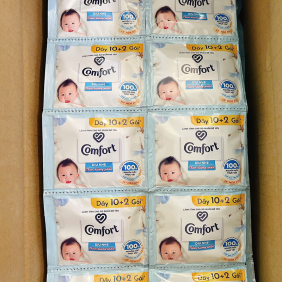 Dây 12 Gói Nước Xả Vải Comfort Cho Da Nhạy Cảm Hương Phấn Dịu Nhẹ 18ml/Gói - Màu Trắng - 8934868177937
