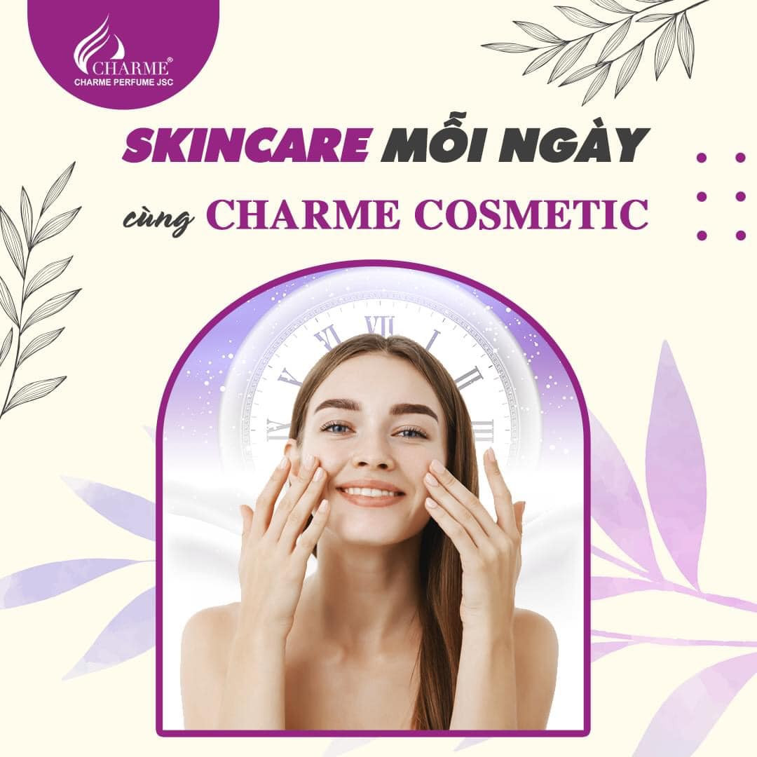 LỊCH BIỂU CÁC BƯỚC SKINCARE MỖI NGÀY CÙNG MỸ PHẨM CHARME COSMETIC BUỔI SÁNG:Sử dụng ngay Sữa Rửa Mặt Charme Charcoal được chiết xuất từ than hoạt tính để làm sạch nhẹ dịu cho làn da. Bổ sung thêm độ ẩm và tạo một lớp màn bảo vệ da suốt cả ngày. Rửa mặt xong thì đừng quen dùng ngay Kem Chống Nắng Charme Essence Sunblock với chỉ số SPF lên đến 50 và PA+++ sẽ bảo vệ làn da trước các tác động của ánh nắng mặt trời.