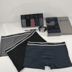 Quần lót nam lưng thun in chữ sọc xám