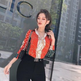 Áo sơ mi voan lụa họa tiết bi xích