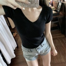 Bỏ sỉ áo len nữ cổ tim mongtogi cao cấp