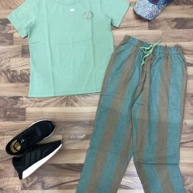 Set bộ áo thun phối quần sọc