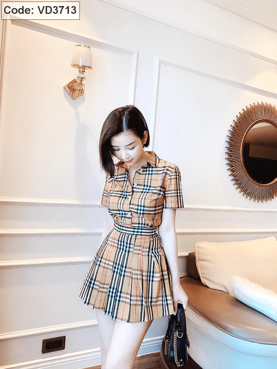 Đầm Burberry xếp ly Rika House