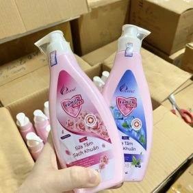 Combo 2 chai sữa tắm sạch khuẩn Charme Family Care Chính hãng - 8936194691590