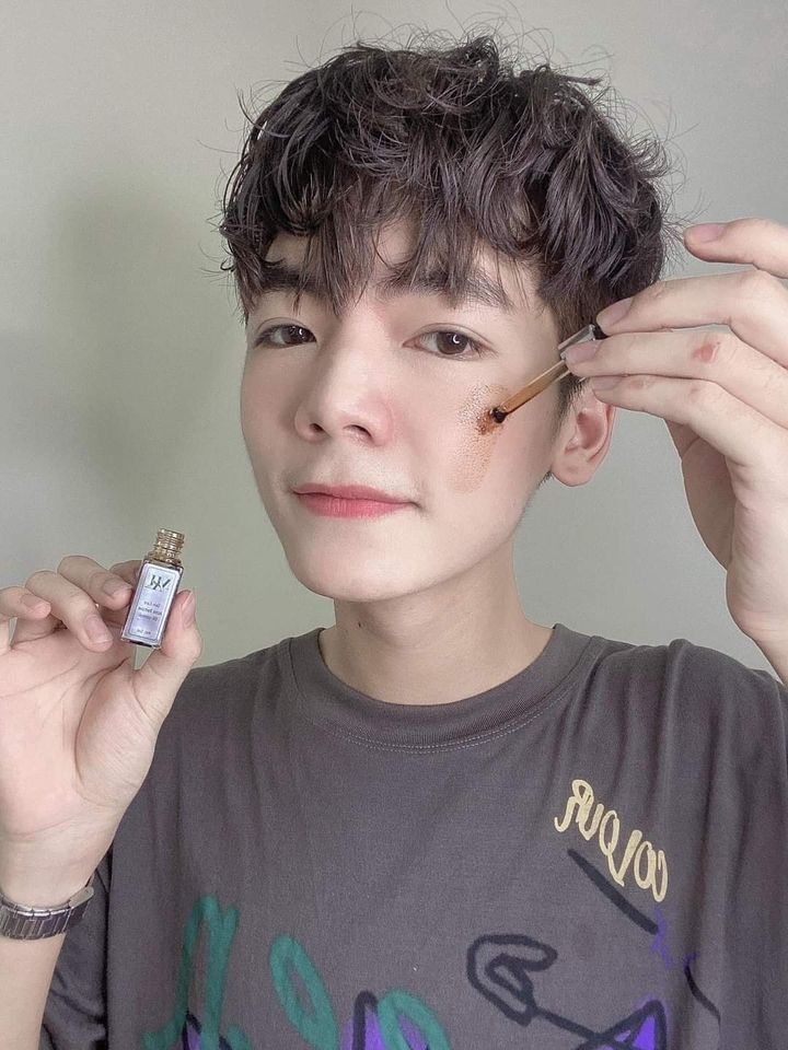 Điểm lại các nam thần nhà trị mụn quốc dân Dr.Mai