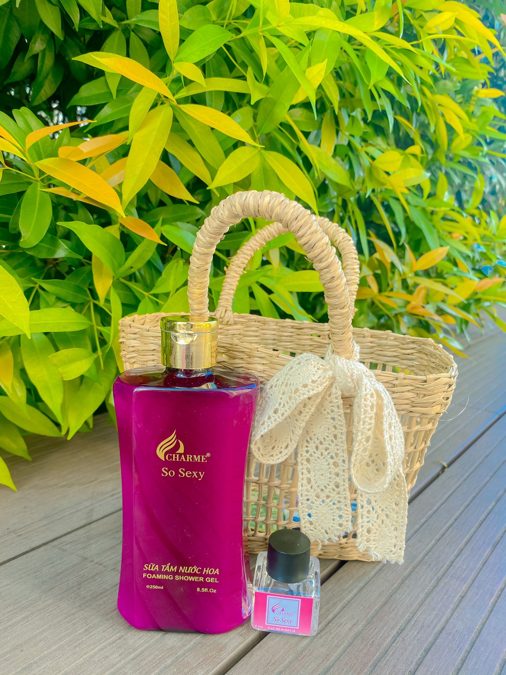 Sữa tắm Nước hoa Charme So Sexy 250ml