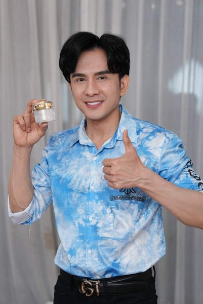 Da Trắng Sáng Khỏe Mạnh Cùng Kem Dakami K White Ban Ngày 3 in 1