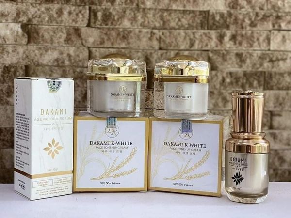 Dưỡng Da Trắng Sáng Bật Tone Chỉ 3 Phút Mỗi Ngày Với Kem Dakami K White Ban Ngày 3 In 1 Dưỡng Da Trắng Sáng Bật Tone Chỉ 3 Phút Mỗi Ngày Với Kem Dakami K White Ban Ngày 3 In 1