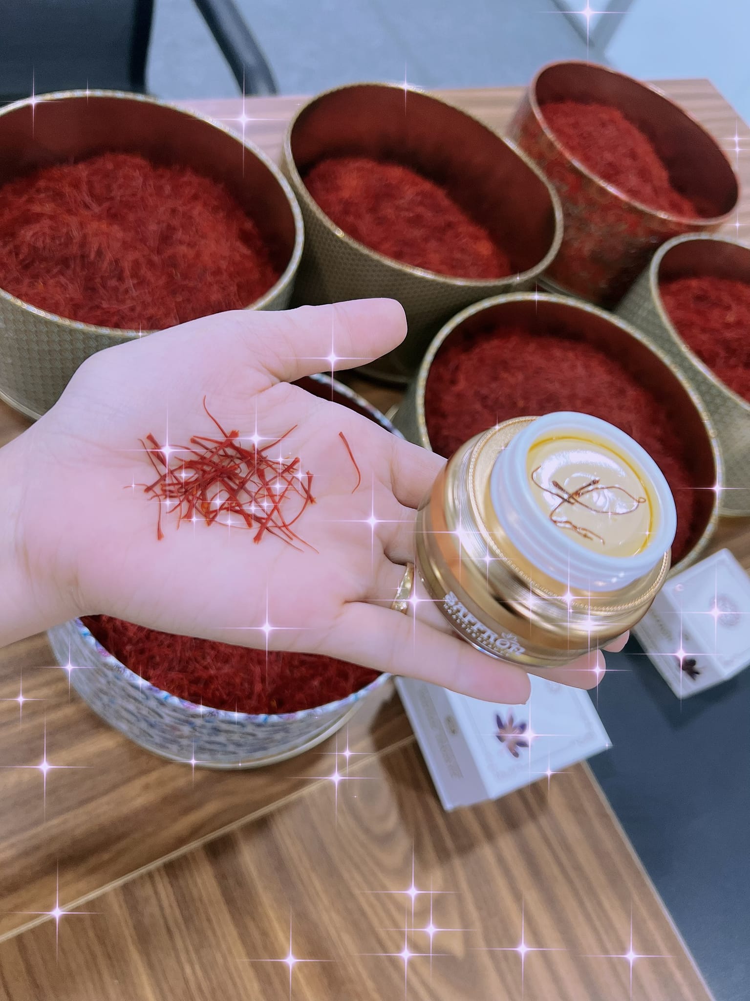 Feedback Kem Trị Nám Dưỡng Trắng Da Saffron Napoli Hải Âu Việt