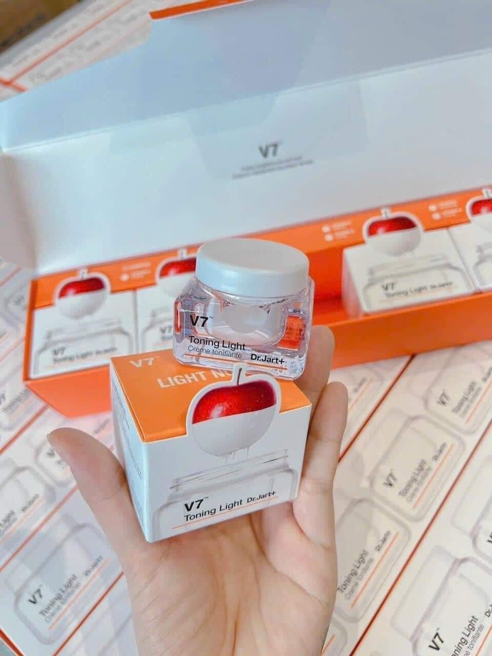 Kem V7 mẫu mới 2023 Hộp  giấy