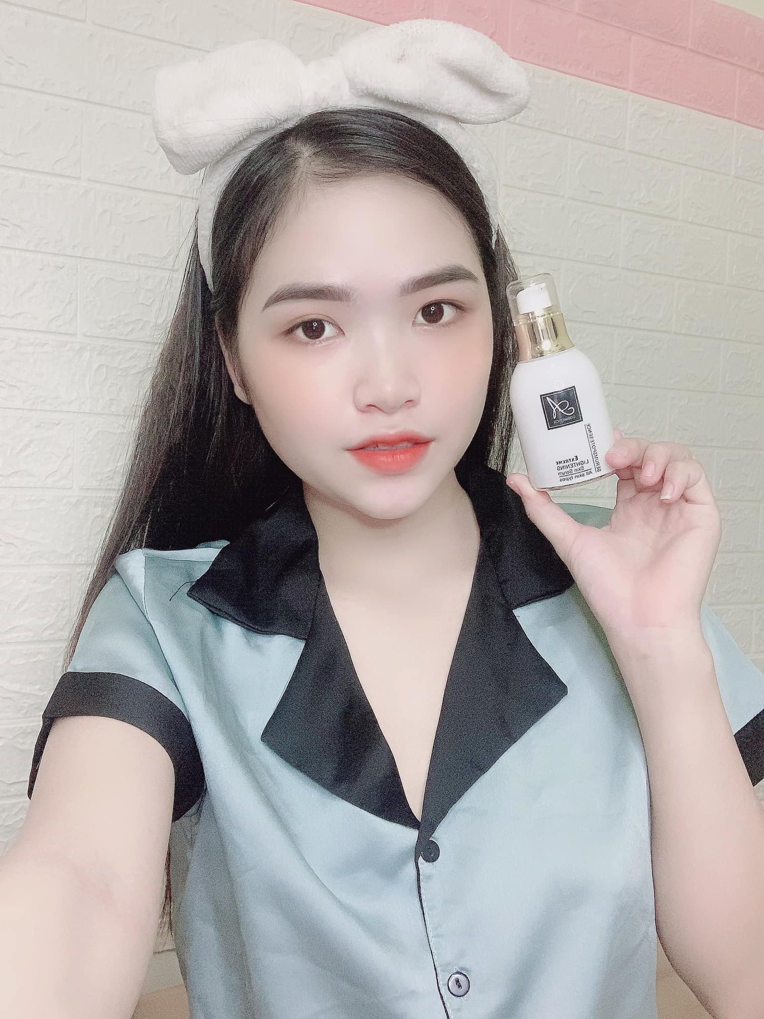 Serum Spot sẽ giúp các anh chị có được sự "mịn màng trơn tru" căng đét