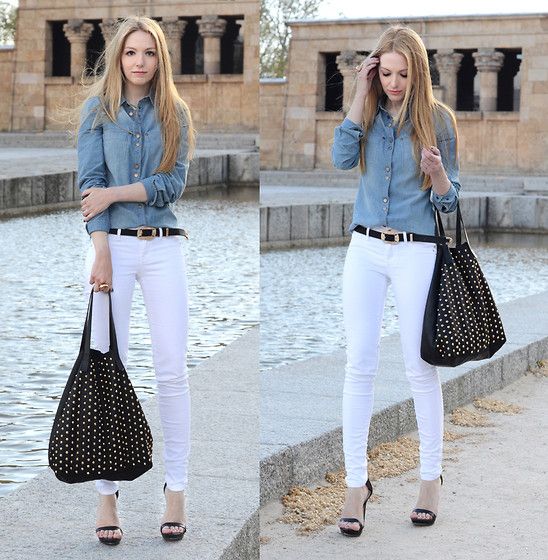 Chiếc áo denim kết hợp cùng quần nữ skinny jeans trắng là sự phối hợp lí tưởng