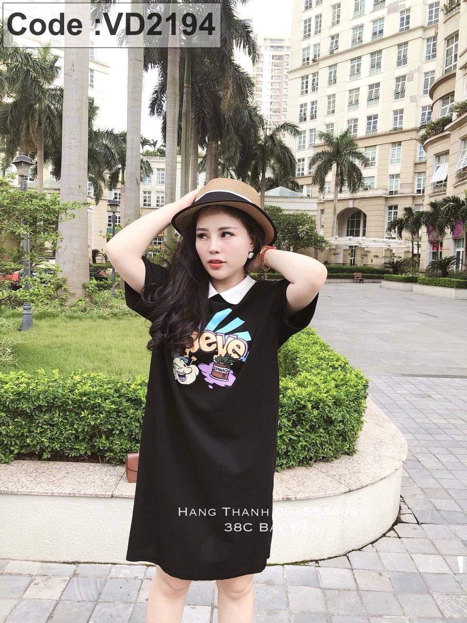 Đầm thun tixi suông cổ bẻ trắng in hoạt hình